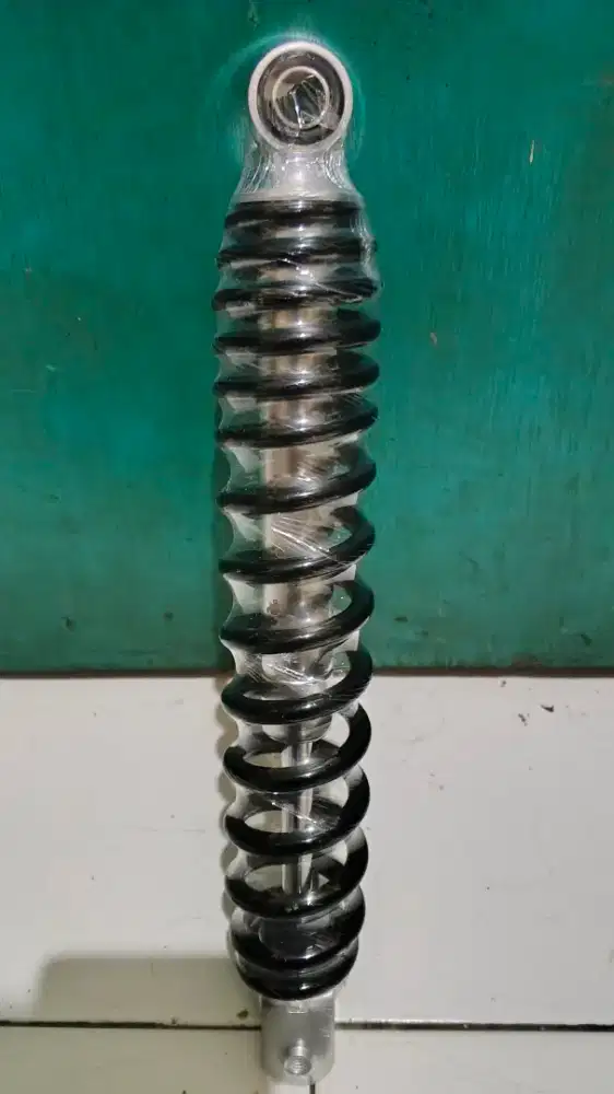 Shockbreaker Yamaha MIO ( Keluarga Yamaha )