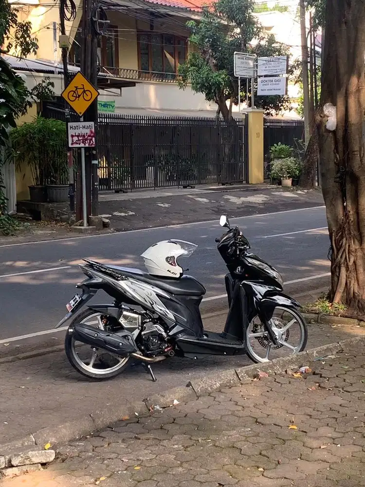 Vario 125  Old KZR