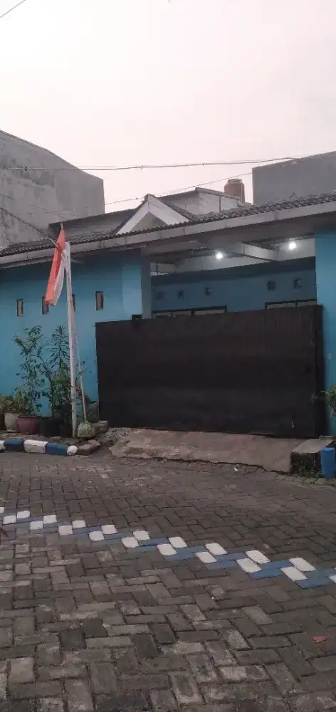 Di jual rumah hak milik.