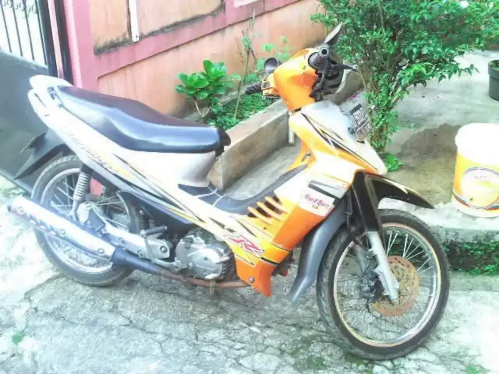 Dijual motor Shogun 125 tahun 2005