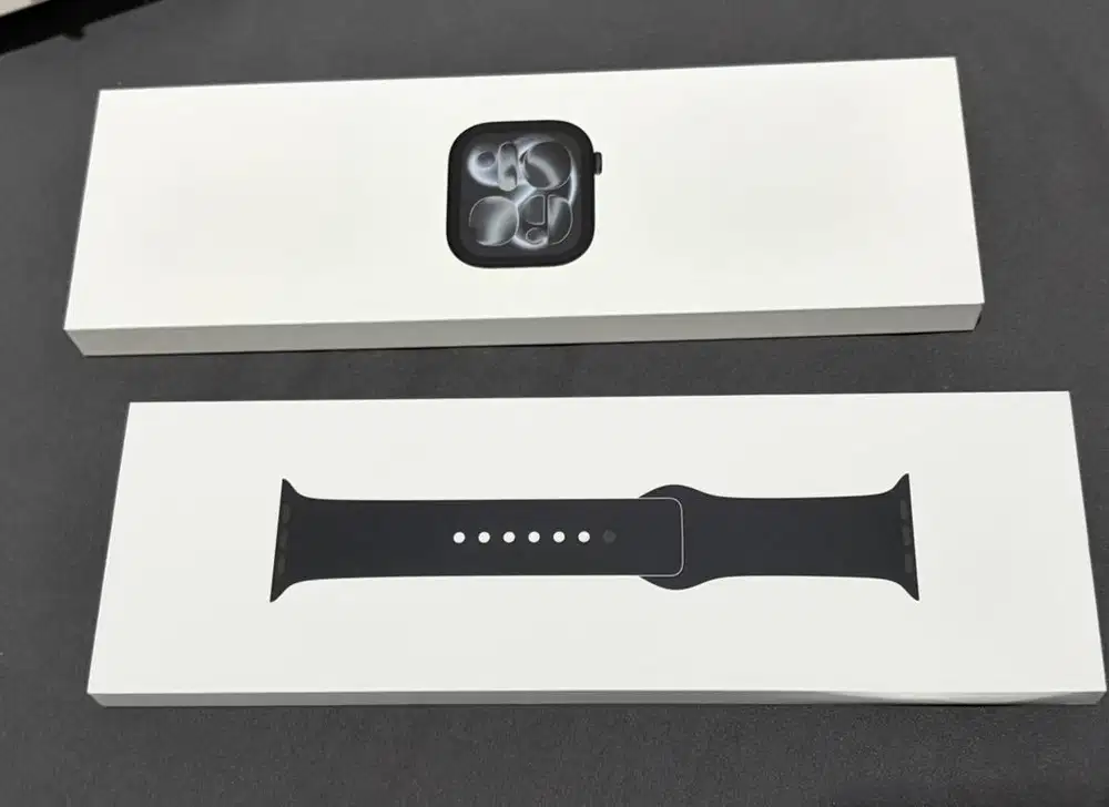 Apple Watch series 11 size 46 BlackJet