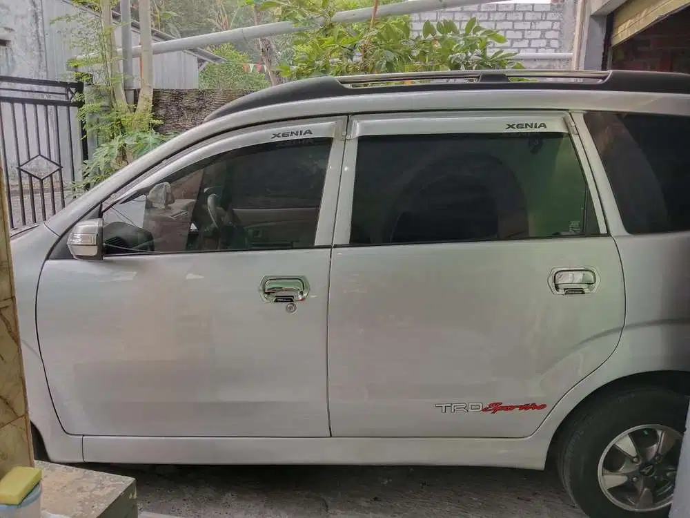 PAJAK BARU 2026 - Daihatsu Xenia 2006 Bensin