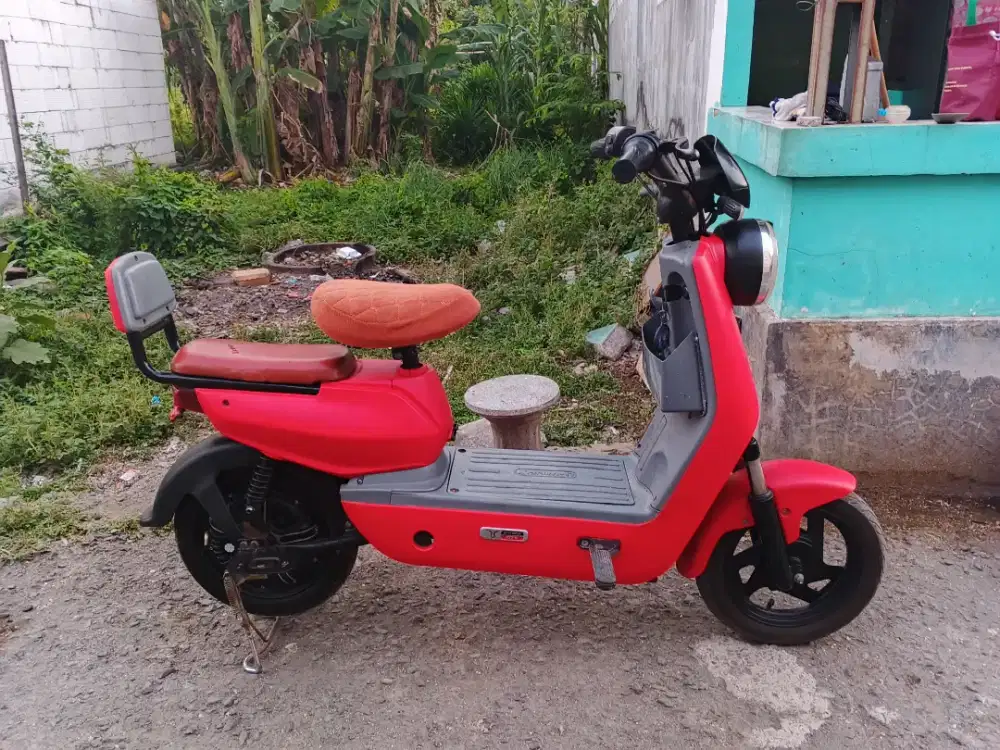 Sepeda listrik normal seperti foto