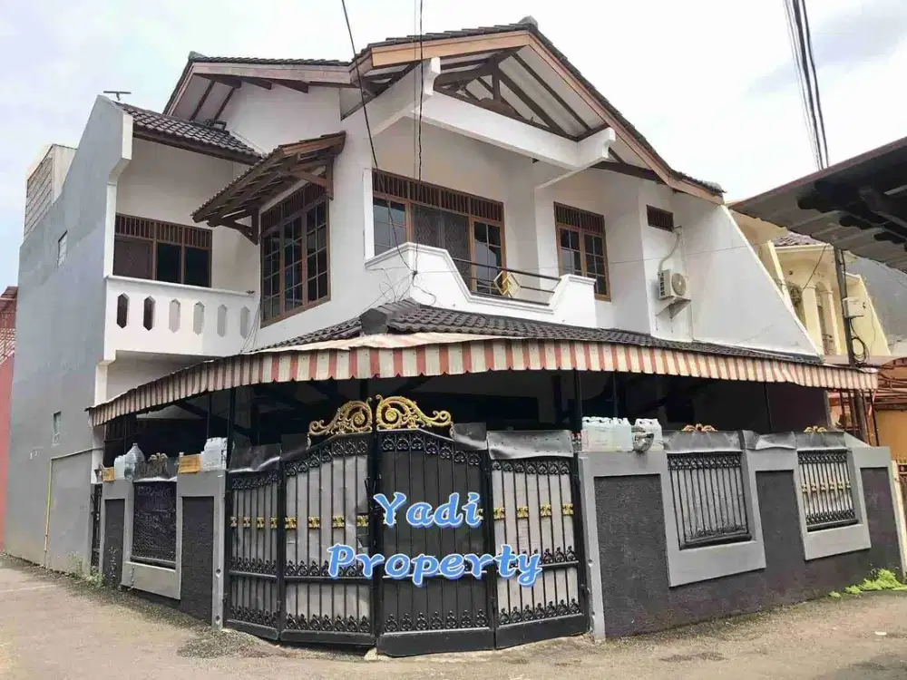 Di Jual Rumah Posisi Hoek di Pondok Kelapa Jakarta Timur