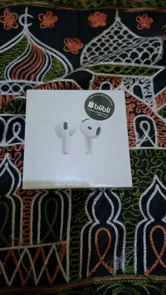 Airpods 4 non anc baru gress