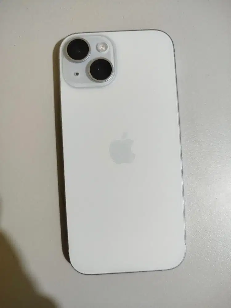 Iphone 15 128gb IBOX(Garansi juni 2027) Bh 99%