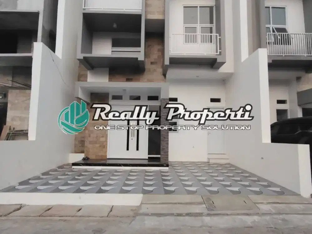 Dijual Rumah Baru 3 Lantai Dekat Kota Bintang dan LRT di Caman Jakasampurna