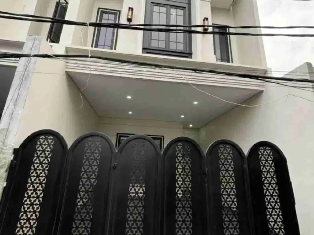 DIJUAL RUMAH BRAND NEW DI KAWASAN STRATEGIS KELAPA DUA, KEBON JERUK JAKARTA BARAT