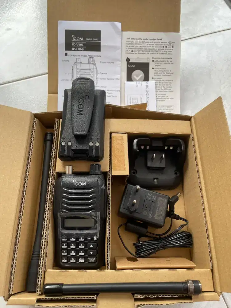 Radio HT Icom IC-V86