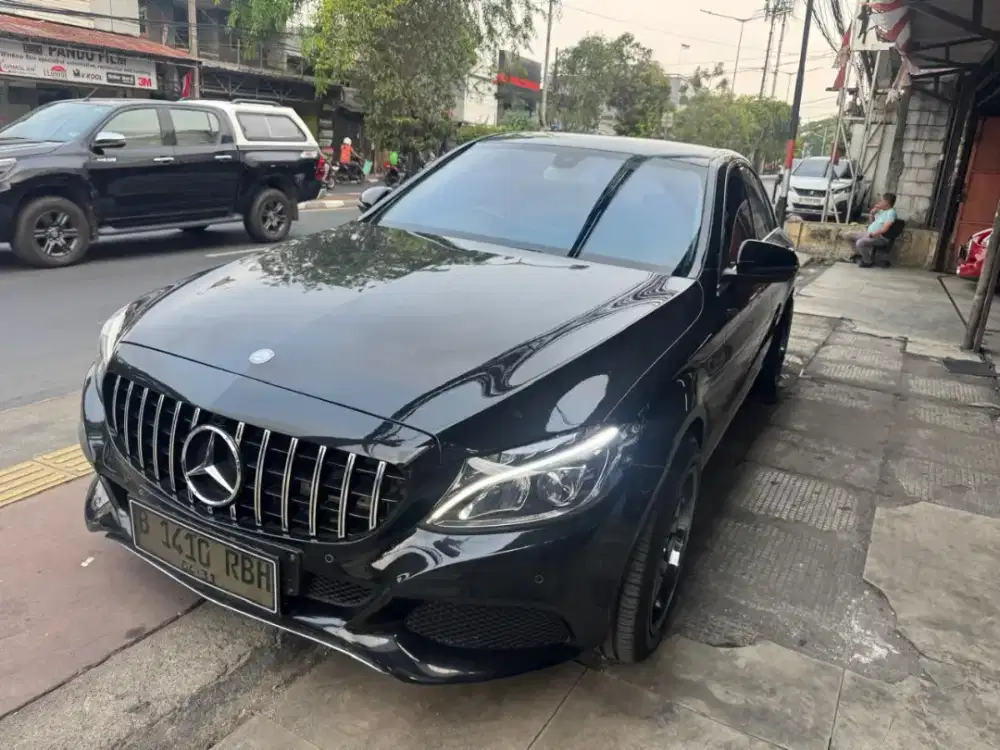 Mercy c200 th 2015 AT siap.pakai