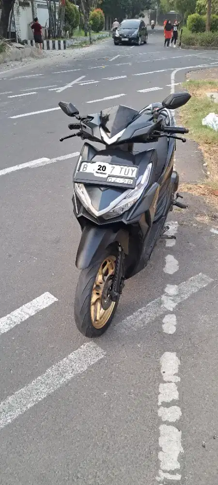 Vario 150 2018 warna hitam