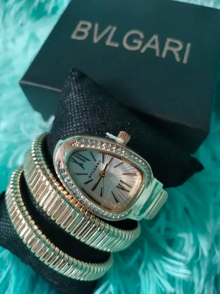Jam Tangan gelang mewah
