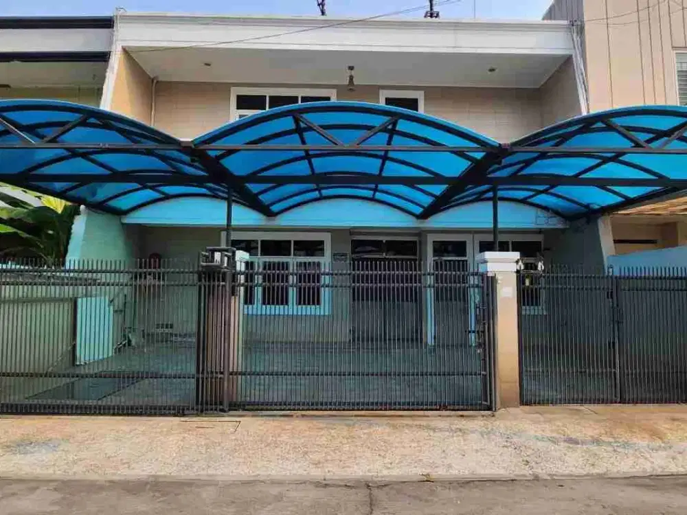 Rumah 2 lantai siap huni Di muara karang Pluit jakarta Utara