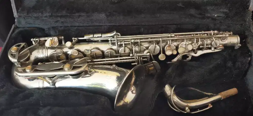 Saxophone Conn 7M, Original Bekas/Pre-Owned