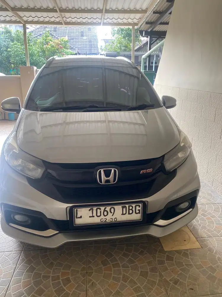 Mobillio Rs Metic facelift terawat
