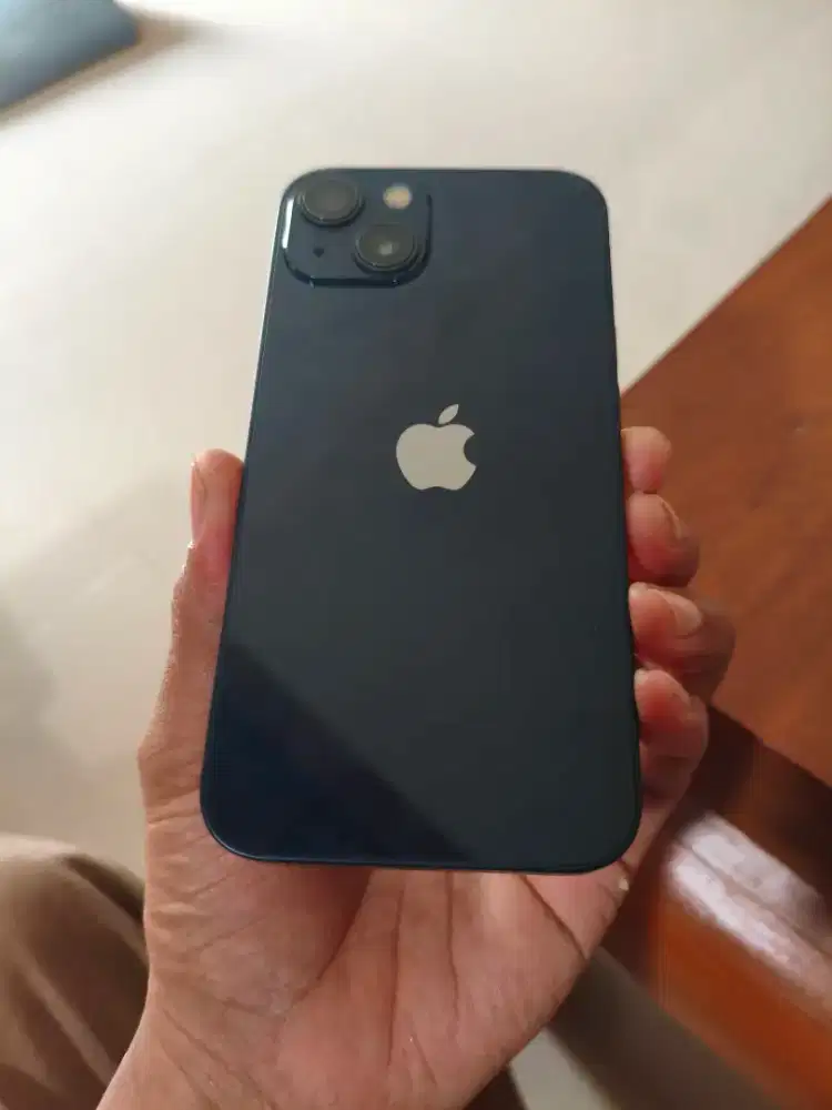 iPhone 13 basic inter 128 All operator bukan Simlock bukan bypass