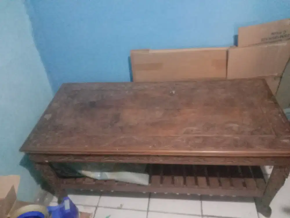 Di jual cepat meja kayu jati asli