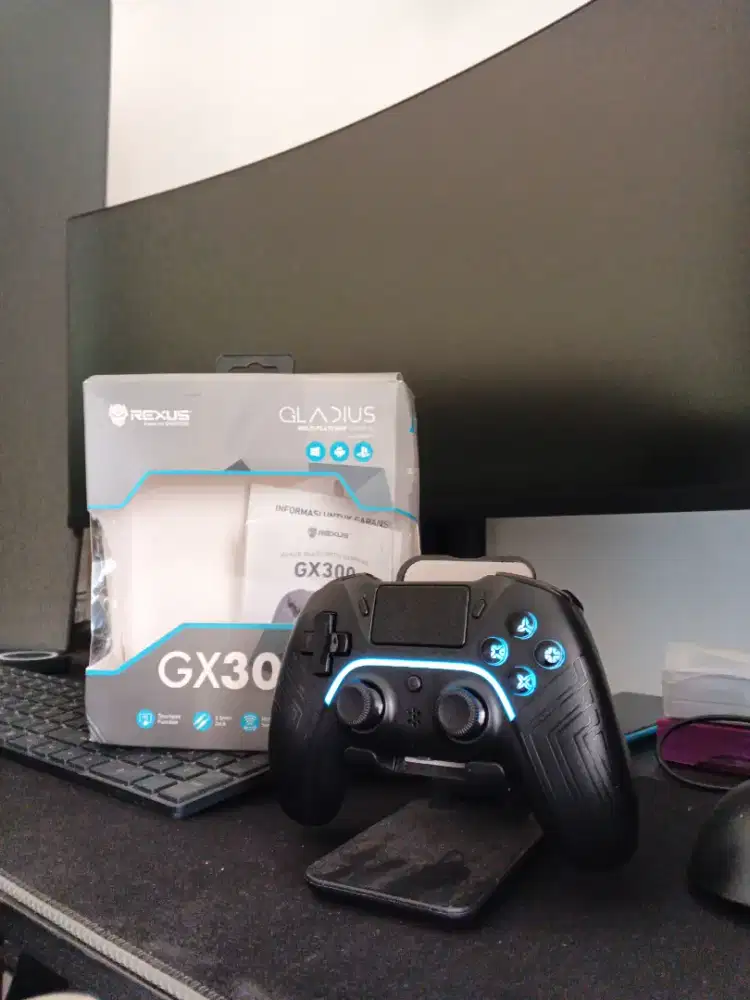 GAMEPAD REXUS GX 300 BEKAS RASA BARU