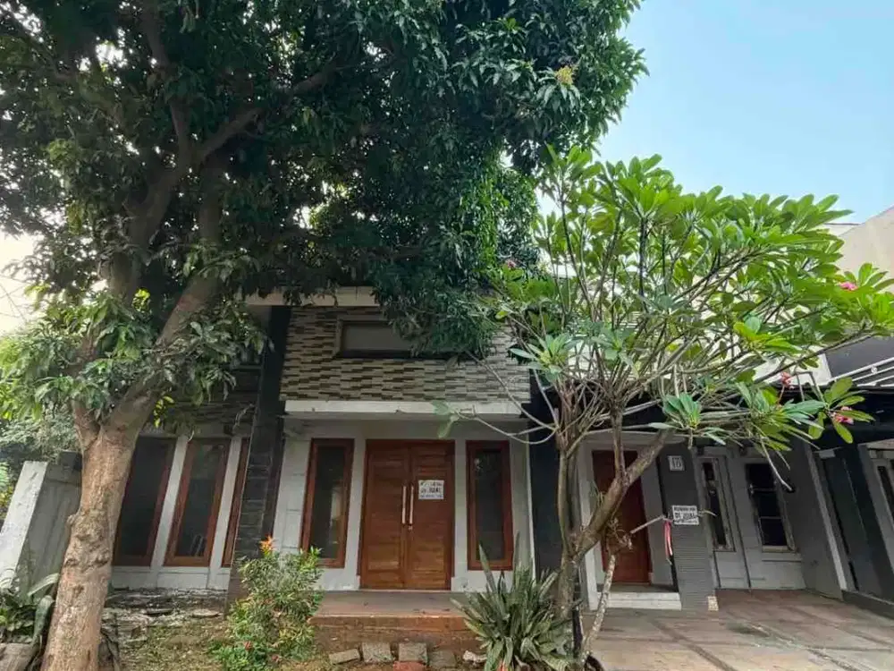 Dijual Cepat Rumah Hitung Tanah LT 177 m2 Bebas Banjir di legenda wisata