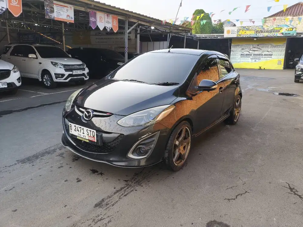 Mazda 2 RZ Matic 2013 Dp 5 Juta Promo