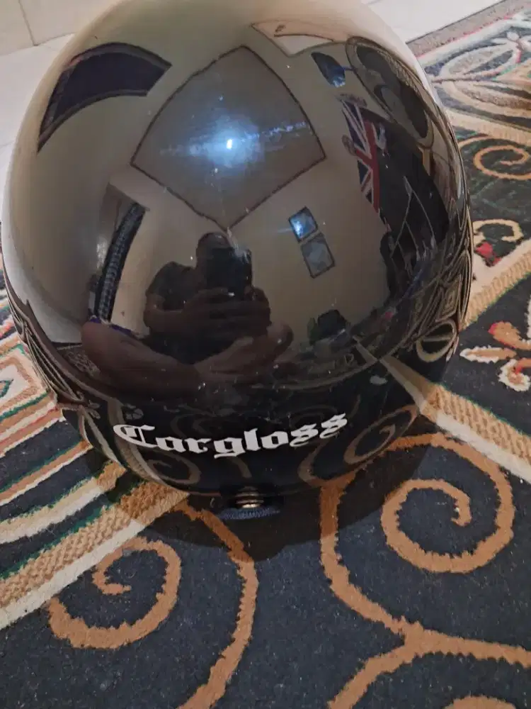 Helm carglos buat cewe dan cowok (unisex) kondisi tidak ada cacat