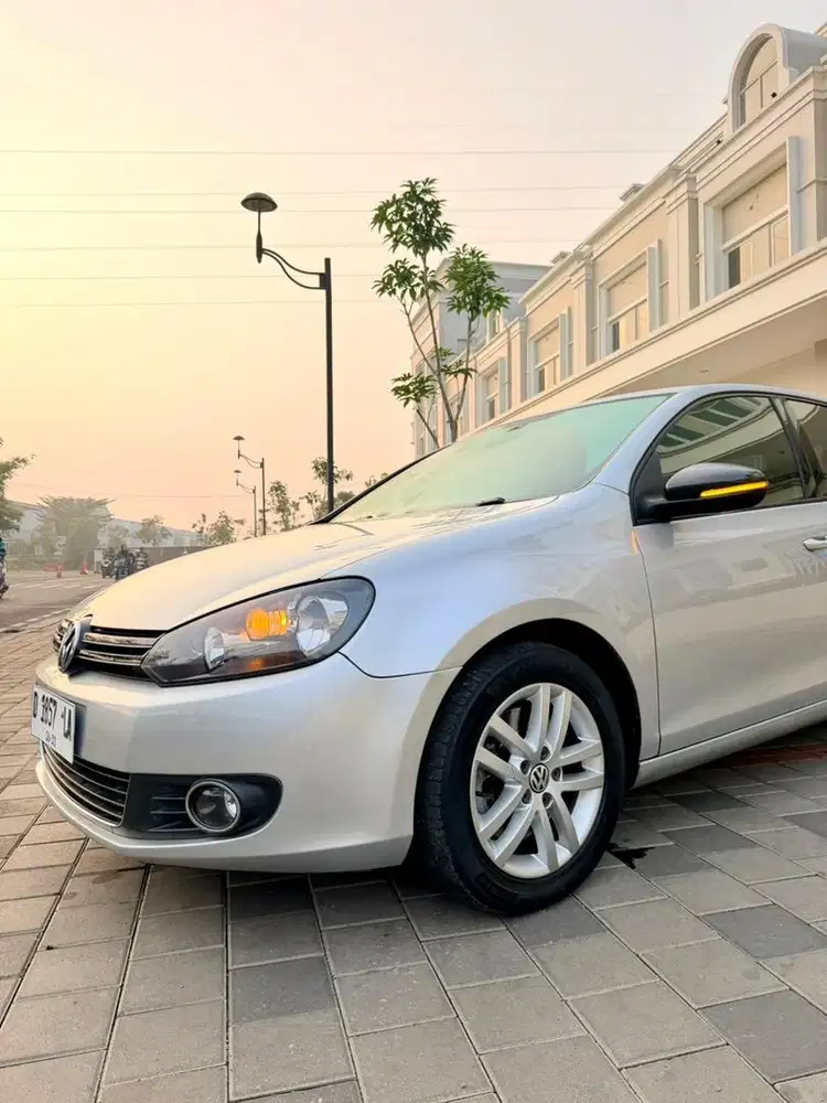 Volkswagen Golf 2011 Bensin