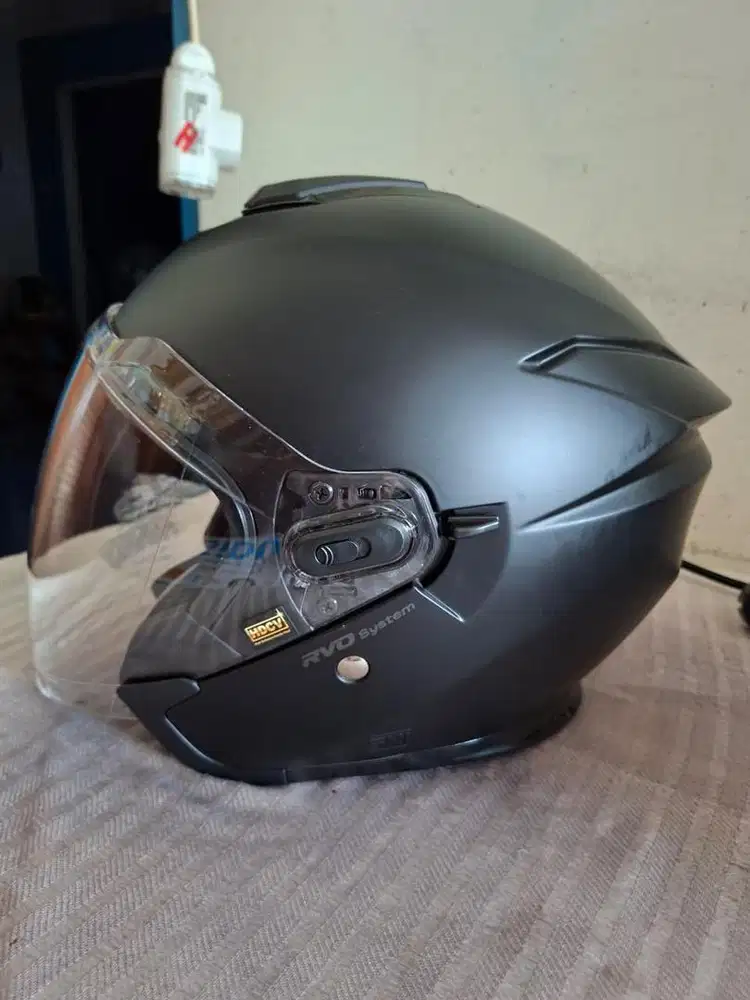 Helm rsix revolt x