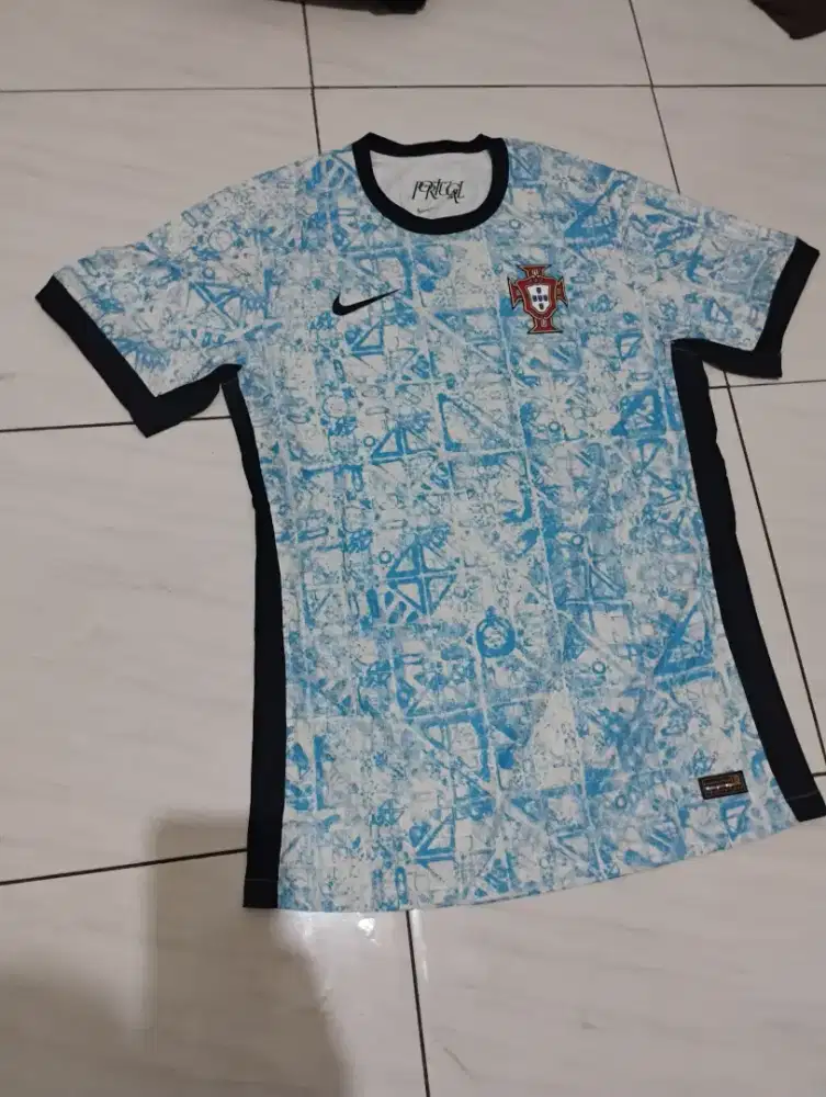 Jersey kaos bola