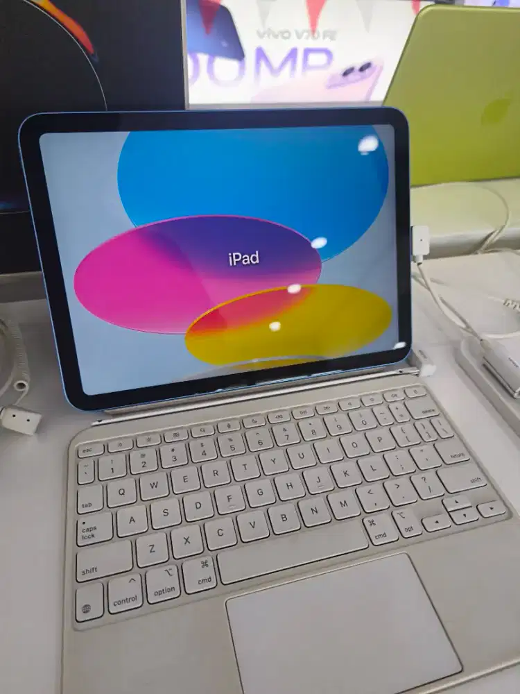 Readyyy iPad 11 (A16).Bisa cicilan syarat cukup KTP saja.