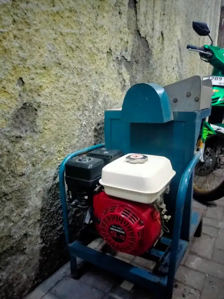 Mesin parut kelapa HONDA GX 160/5,6 pk