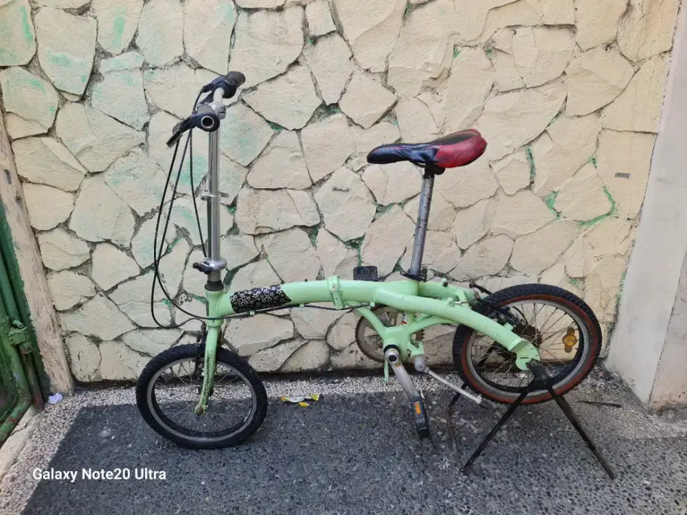 Jual butuh sepeda lipat Aloy UK 16 gigi 7 speed minus ban depan pelek