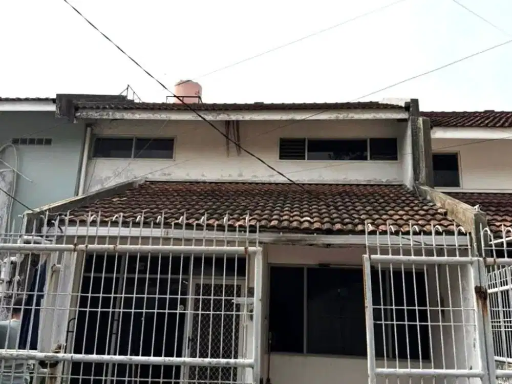 Dijual Rumah Lokasi Strategis di Perumahan Griya Mas, Kembangan, Jakarta Barat