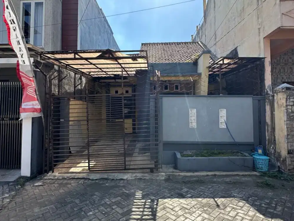 DIJUAL RUMAH SIGURA-GURA KOTA MALANG DEKAT KAMPUS UB COCOK UNTUK KOST
