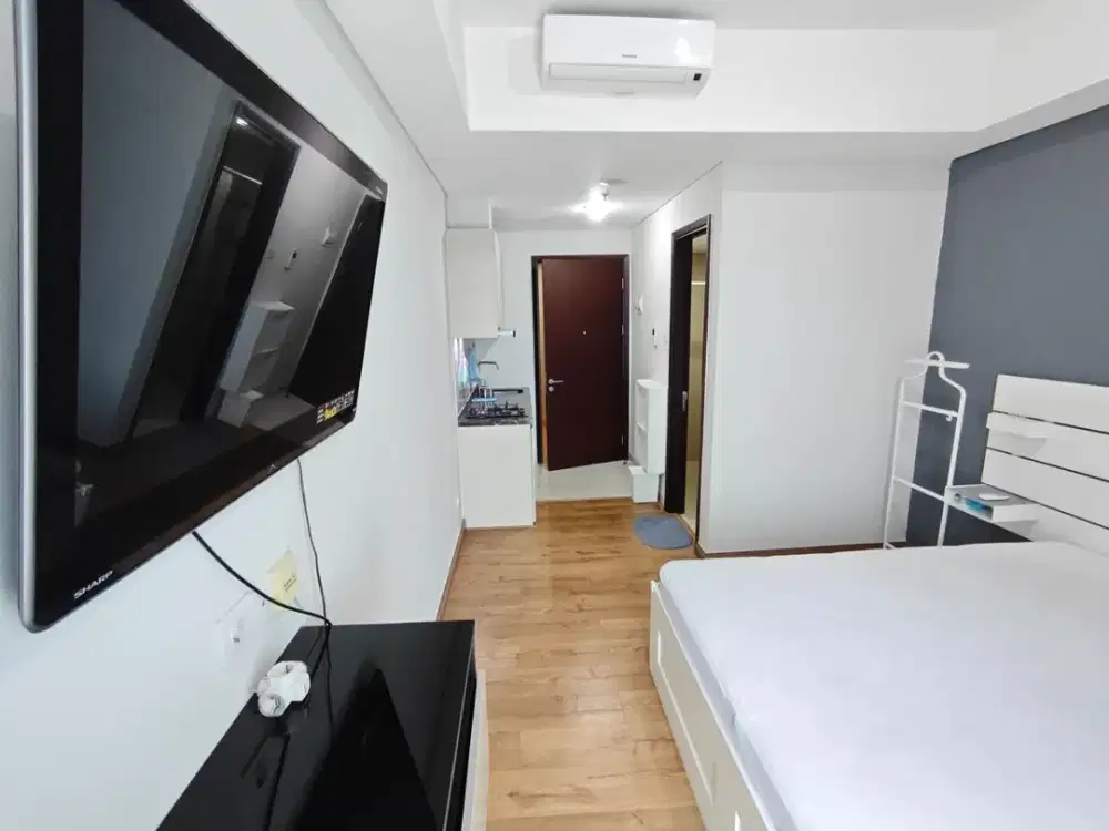 Disewakan Apartemen Puri Mansion Studio 26 m2 Fasilitas Hotel Bintang Empat Harga Termurah