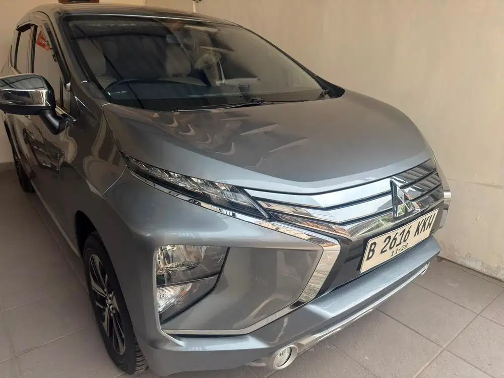 Cash aja masih nego.Km 14 rb service rutin . Xpander ultimate nik 2018