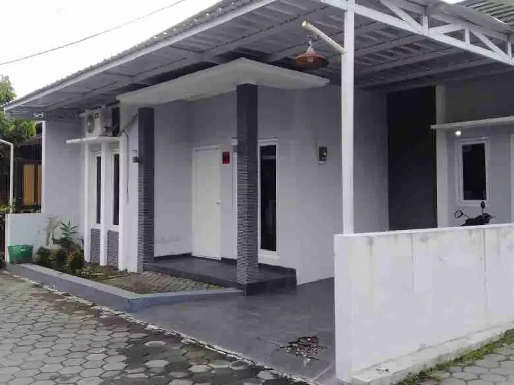 disewakan rumah minimalis furnish dalam perum didekat sekolah teladan dan mutiara persada