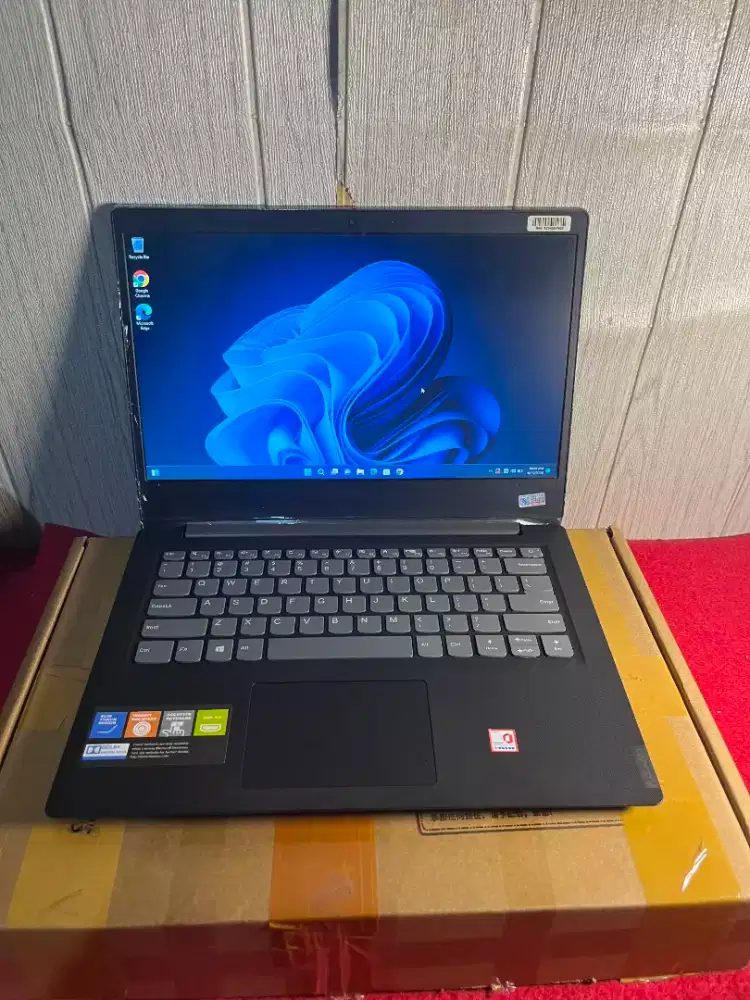 Laptop Lenovo ideapeed
