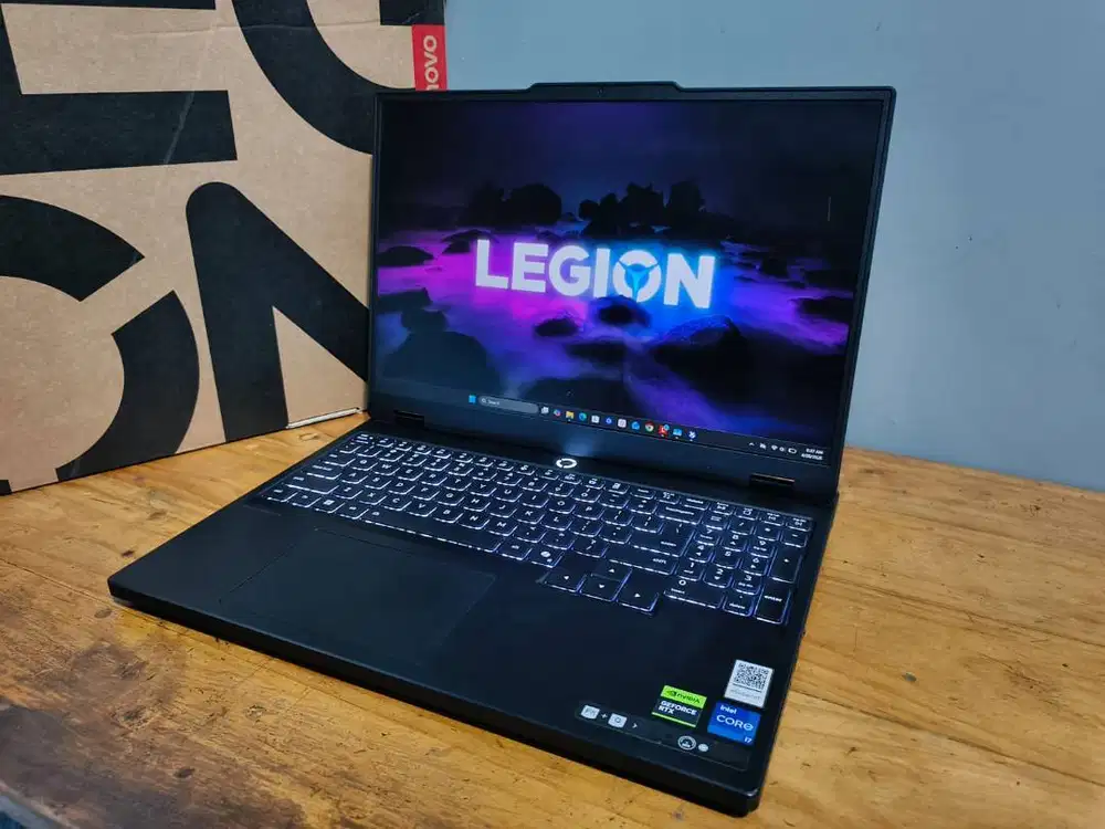 Legion 15IRX10 i7-13650HX 16/512GB RTX 5050 8GB Garansi Desember 2028