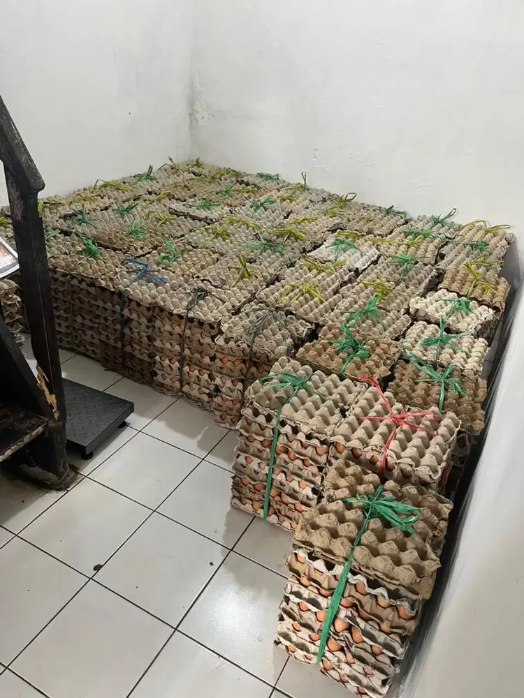 Kurir pengantar toko sembako