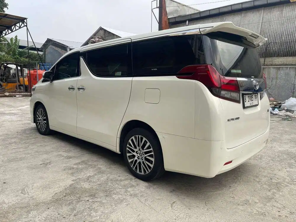 Toyota Alphard 2017 Bensin