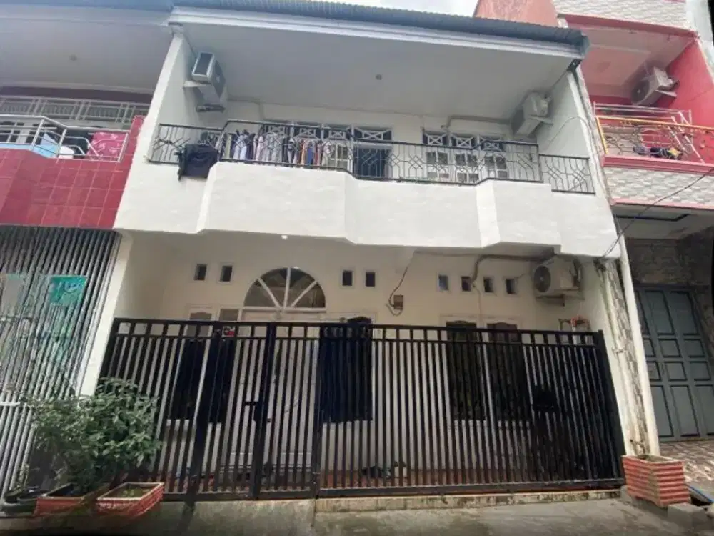 Dijual Rumah Makassar sekitar Jalan Tentara Pelajar, Jl DR Wahidin Sudirohusodo, Jl Yos Sudarso