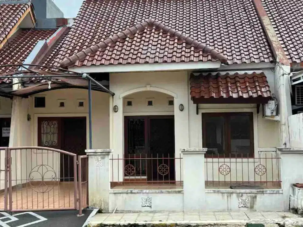 Rumah Luas Harga Murah di Villa Melati Mas