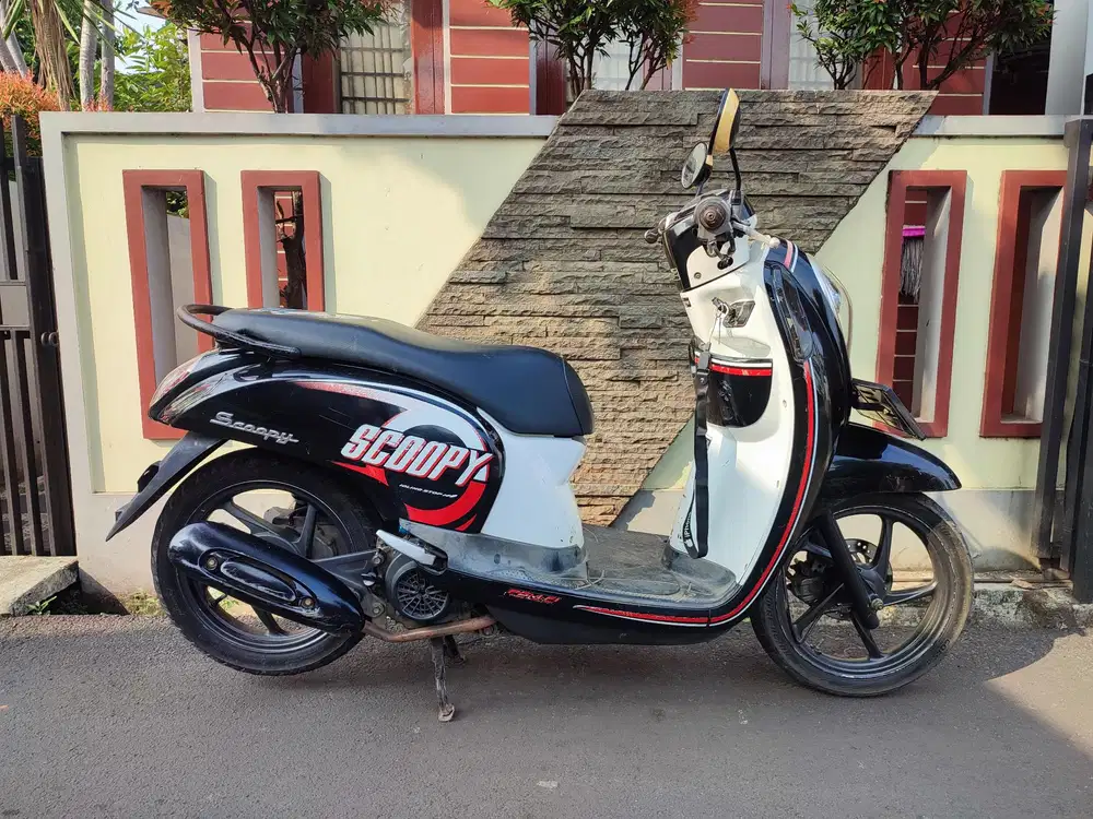 HONDA SCOOPY FI STATER HALUS TAHUN 2015