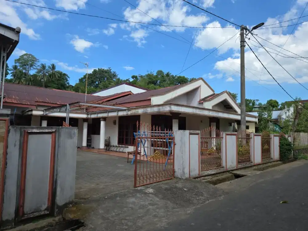 DIJUAL RUMAH