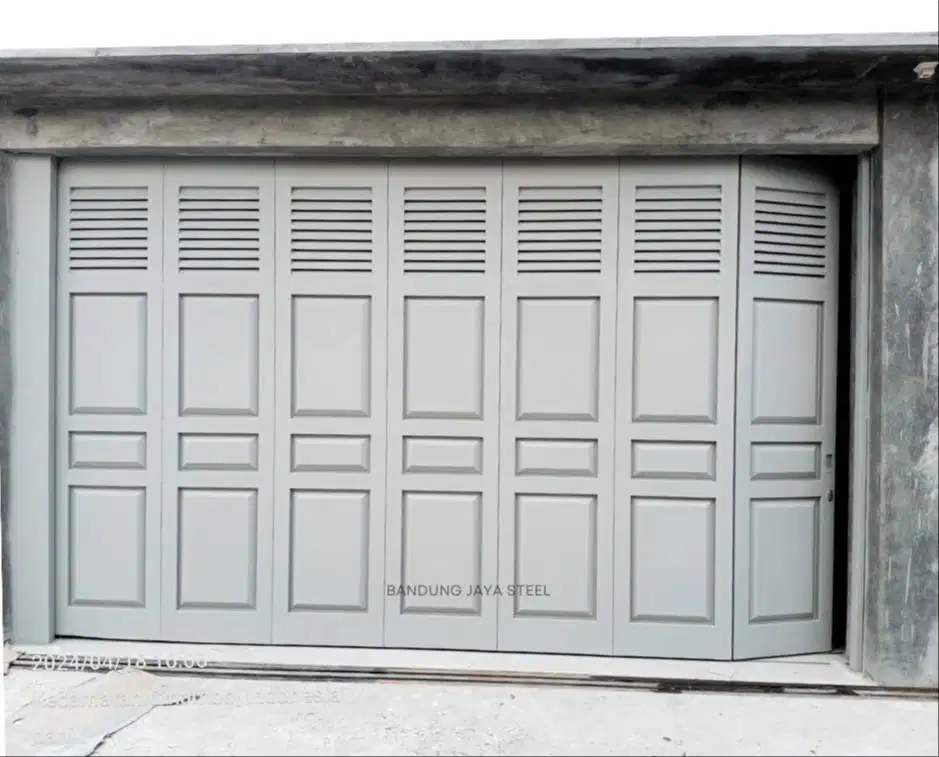 Pintu Garasi Henderson Sliding/Geser Minimalis untuk Rumah