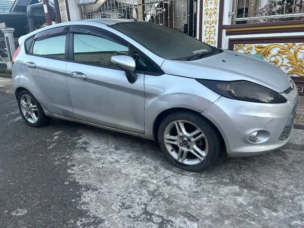 Dijual Ford fiesta
