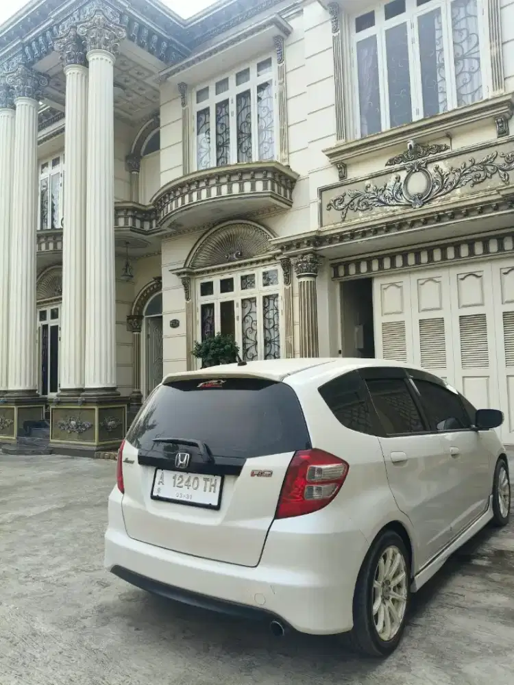 Honda Jazz 1.5 MT 2011