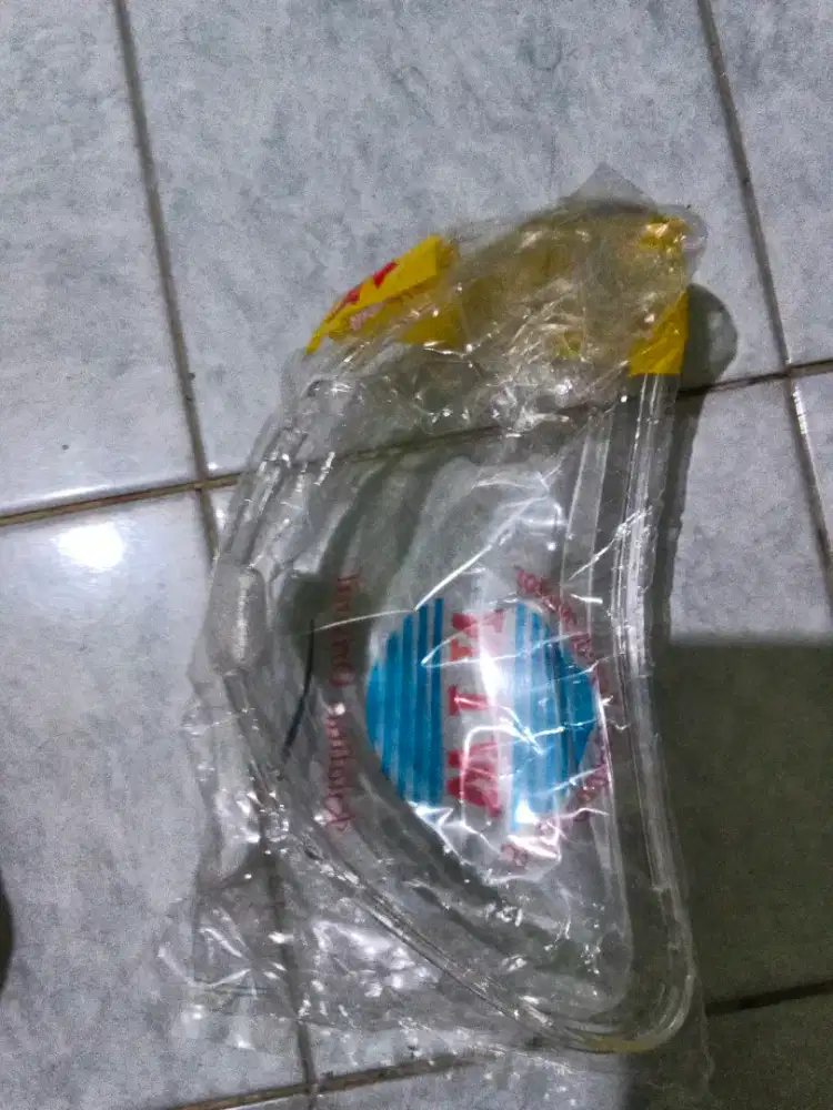 Mika lampu depan Mio sporty merk win