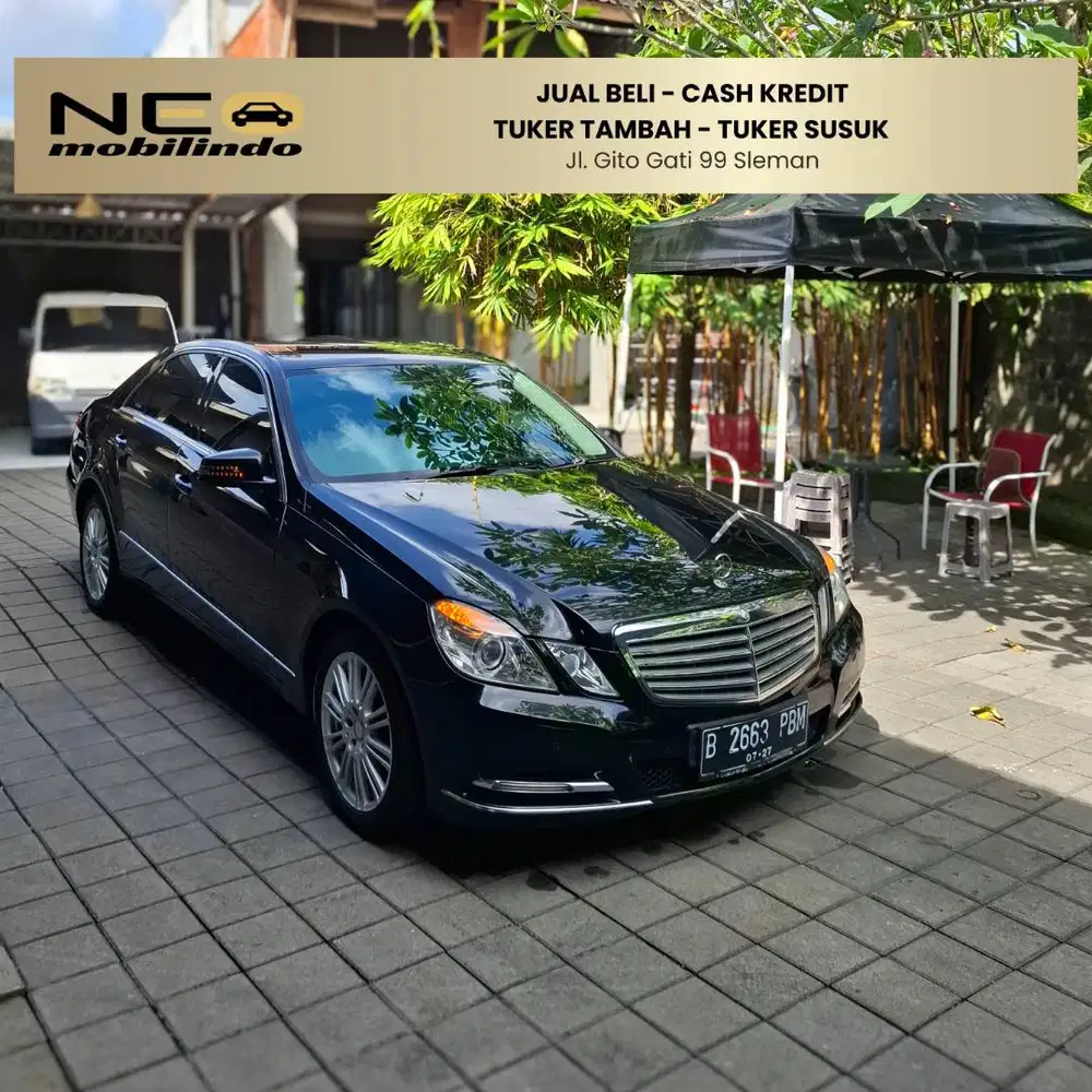 MERCEDES-BENZ E300 3.0 ELEGANCE AT 2011 HITAM METALIK