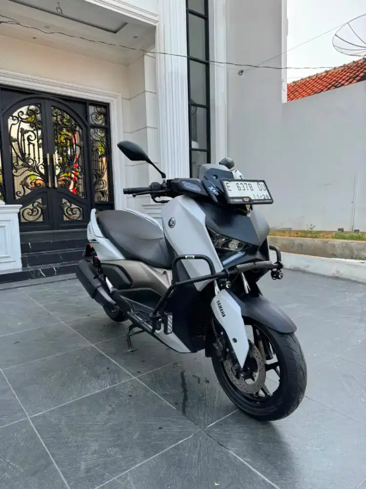 Yamaha Xmax 2023 Connected